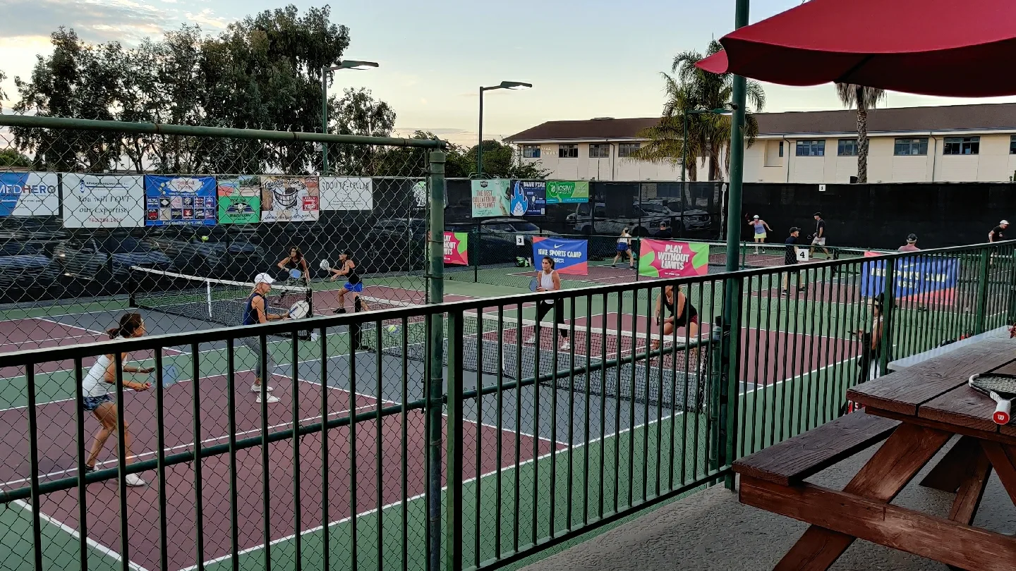 Bobby Riggs Racket and Paddle Club (photo 1)